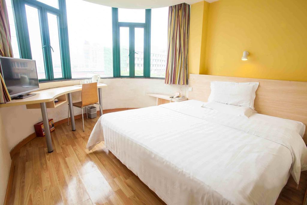 7Days Premium Harbin Central Avenue Phòng bức ảnh